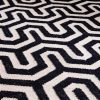 TAPETE KILIN DESIGN. Adquirido na By Kamy. Que tal dar um novo aspecto num ambiente da casa? Basta trocar o tapete para que sua sala, quarto ou escritório ganhe um novo visual. Já pensou nisso?